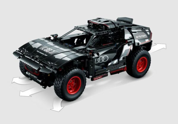 LEGO Technic Audi RS Q E tron (42160)