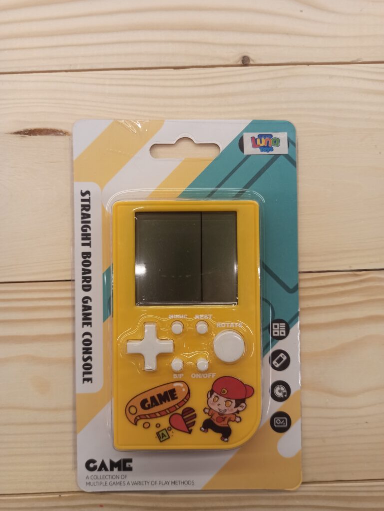 Straight Board Game Console