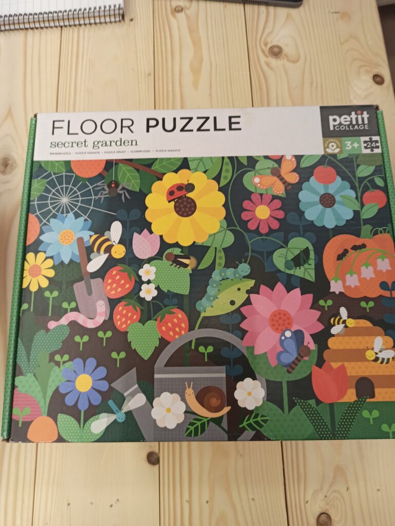 Floor Puzzle Secret Garden