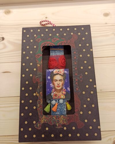 Frida Kahlo μωβ