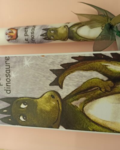 ΛΑΜΠΑΔΑ ΣΕ ΚΟΥΤΙ DINOSAUR