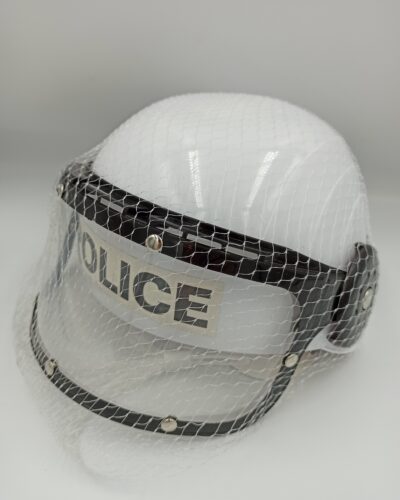 ΑΣΠΡΟ ΚΡΑΝΟΣ ΑΣΤΥΝΟΜΟΣ