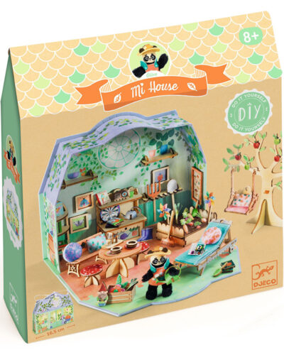 Djeco DIY κατασκευάζω και χρωματίζω κουκλόσπιτο-βαλιτσάκι